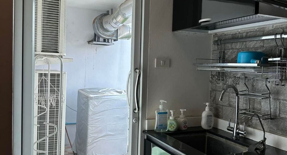 Condo en alquiler de 2 habitaciones en Khlong San, Bangkok