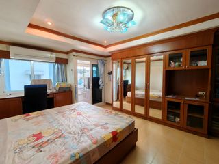For sale 1 Beds condo in Bangkok Noi, Bangkok