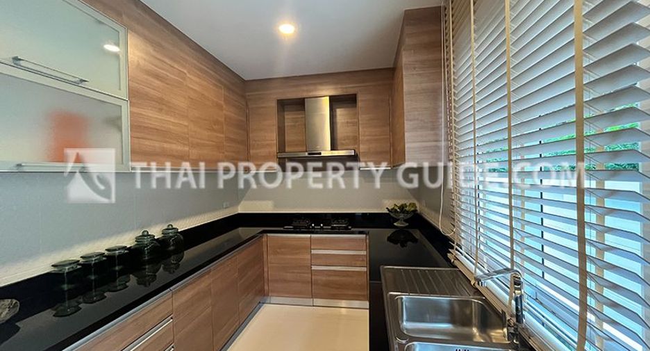 For sale 4 ベッドルーム house in Prawet, Bangkok