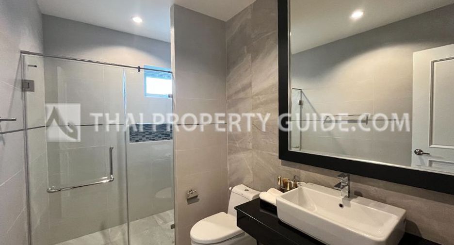 For sale 4 ベッドルーム house in Prawet, Bangkok