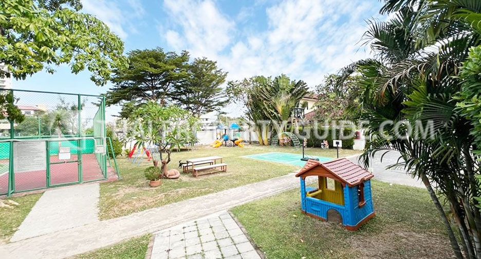 For sale 4 ベッドルーム house in Prawet, Bangkok