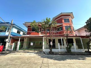 For sale 5 bed house in Pak Kret, Nonthaburi