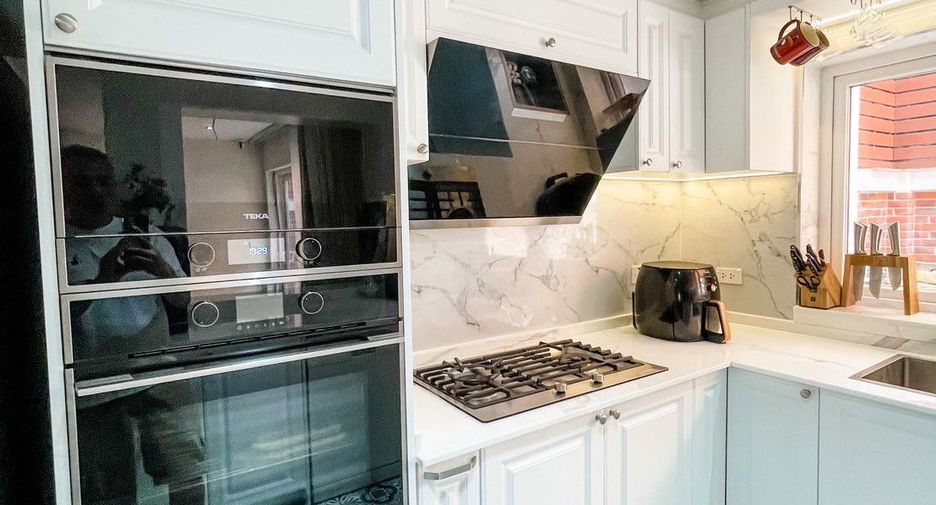 For sale 4 ベッドルーム house in Rat Burana, Bangkok