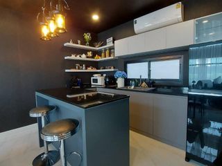 For rent 4 bedrooms house in Bang Bo, Samut Prakan