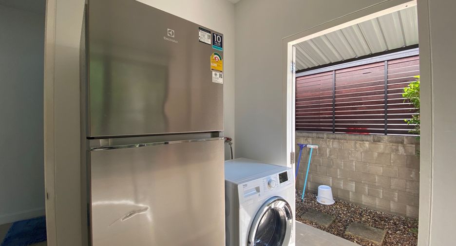 For rent 3 bedrooms house in Doi Saket, Chiang Mai