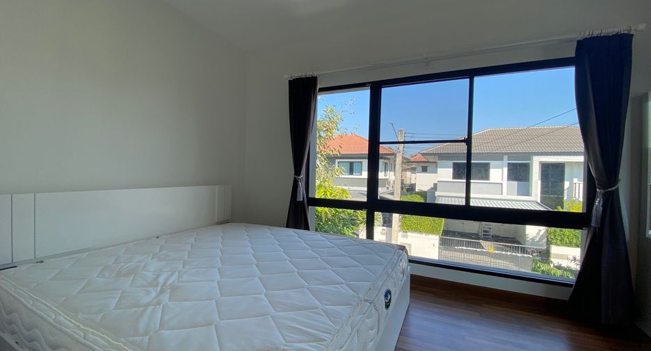 For rent 3 bedrooms house in Doi Saket, Chiang Mai