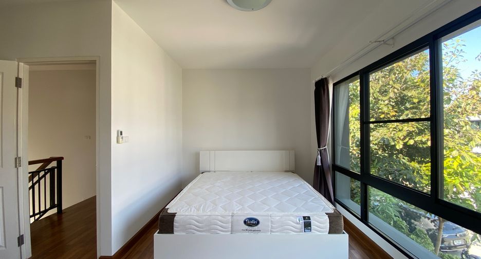 For rent 3 bedrooms house in Doi Saket, Chiang Mai