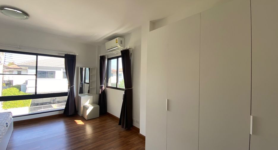 For rent 3 bedrooms house in Doi Saket, Chiang Mai