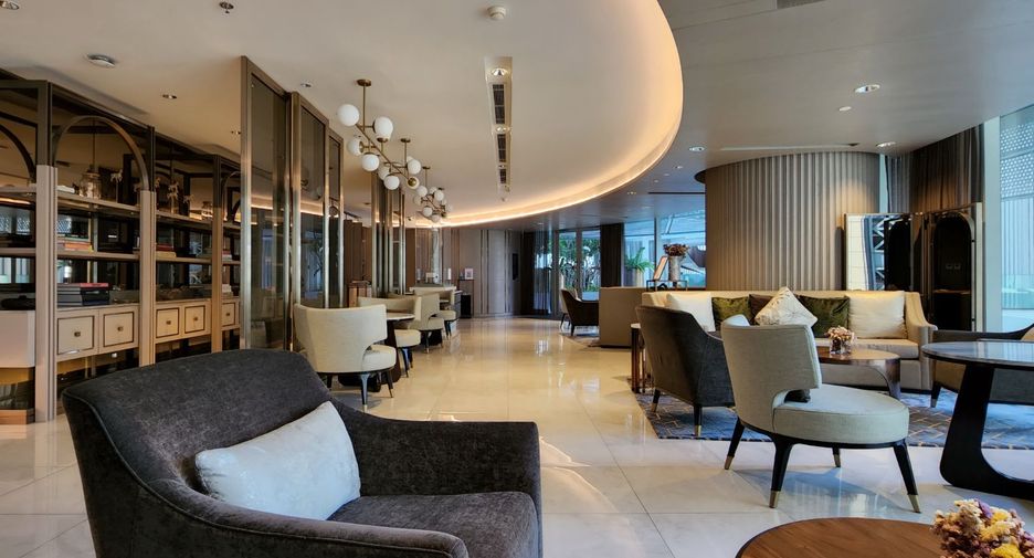 Wohnung zur Miete und zum Kauf mit 1 Zimmer in Pathum Wan, Bangkok