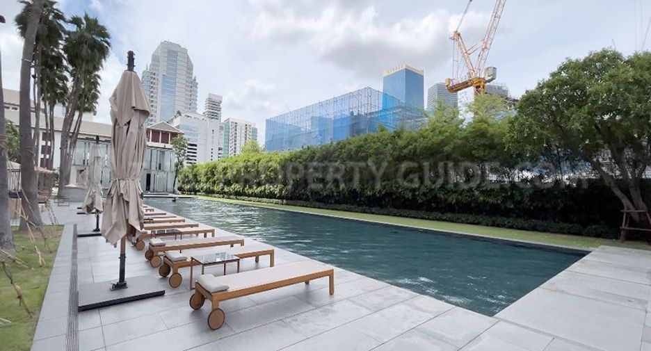 For rent 3 bedrooms condo in Pathum Wan, Bangkok