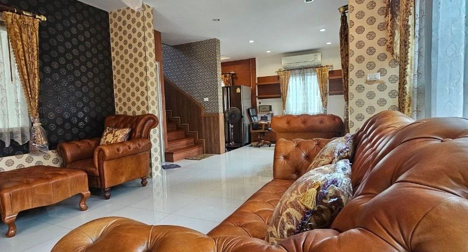 For sale 3 bedrooms house in Don Mueang, Bangkok
