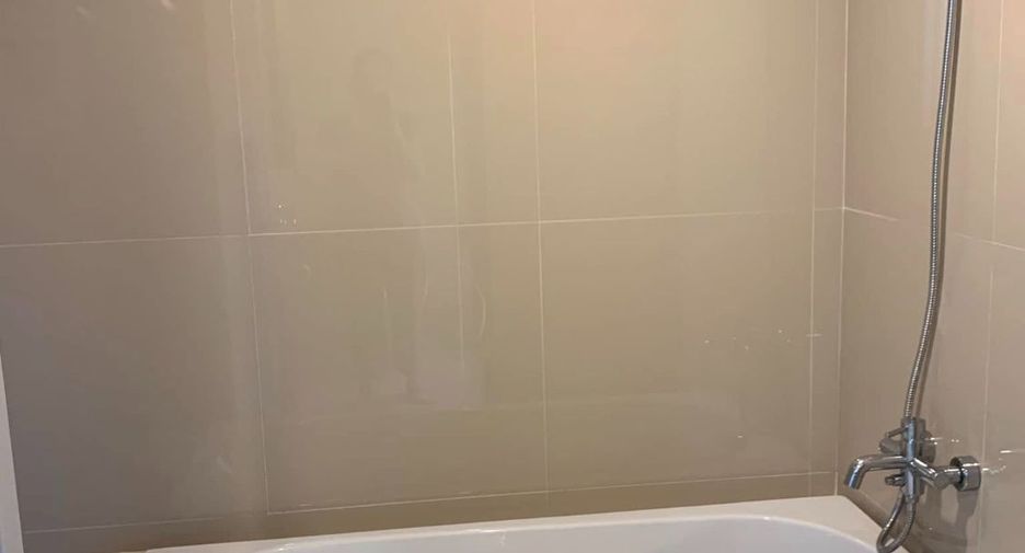 Condo en alquiler de 2 habitaciones en Pathum Wan, Bangkok