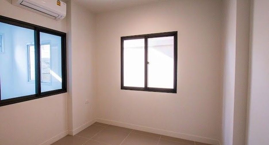 For sale 4 bed house in Bang Kruai, Nonthaburi