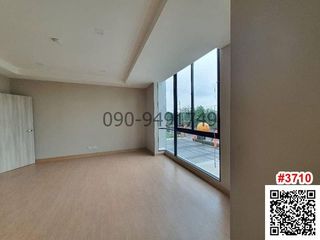 出租 3 卧室 商业空间 在 Lat Krabang, 曼谷
