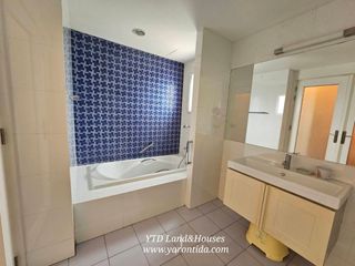 For sale 3 Beds house in Chatuchak, Bangkok