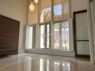 For sale 4 Beds house in Sathon, Bangkok