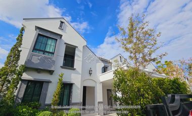 Haus zur Miete und zum Kauf mit 4 Zimmer in Saphan Sung, Bangkok