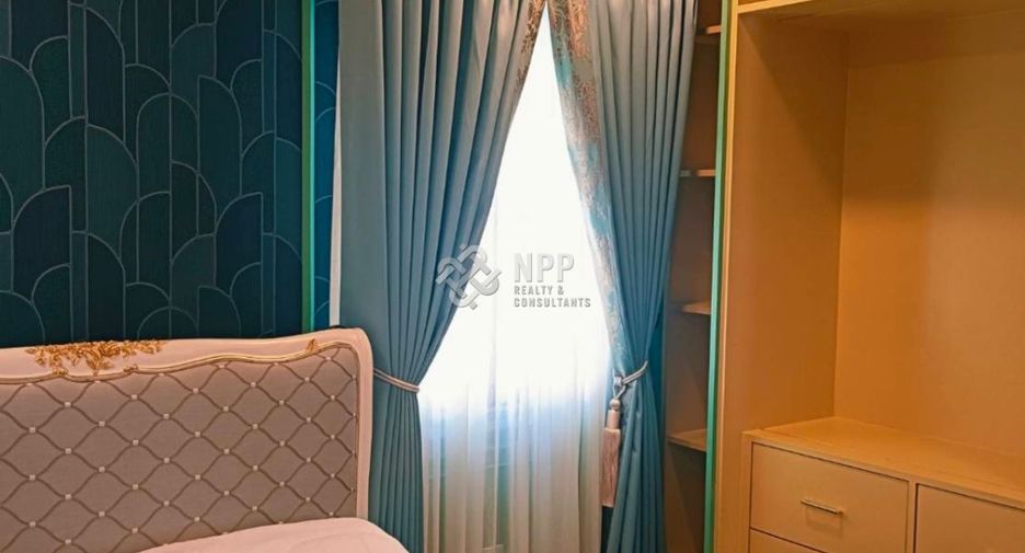Haus zur Miete und zum Kauf mit 4 Zimmer in Saphan Sung, Bangkok