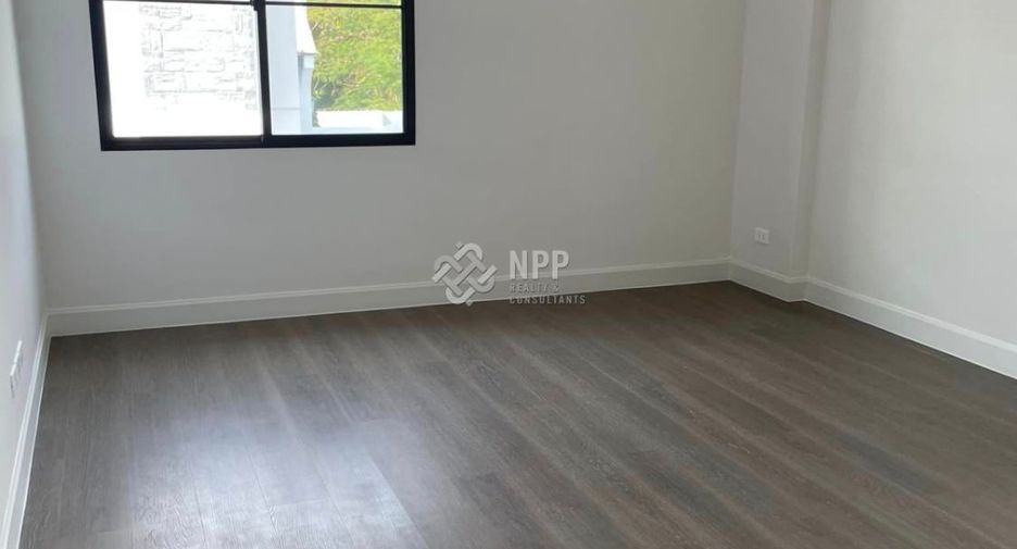 Haus zum Kauf mit 5 Zimmer in Saphan Sung, Bangkok