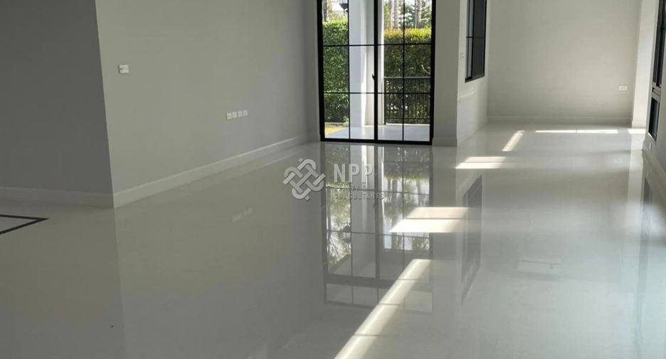Haus zum Kauf mit 5 Zimmer in Saphan Sung, Bangkok
