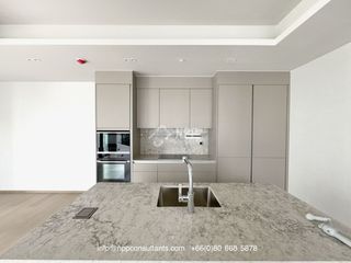For sale 2 bedrooms condo in Pathum Wan, Bangkok