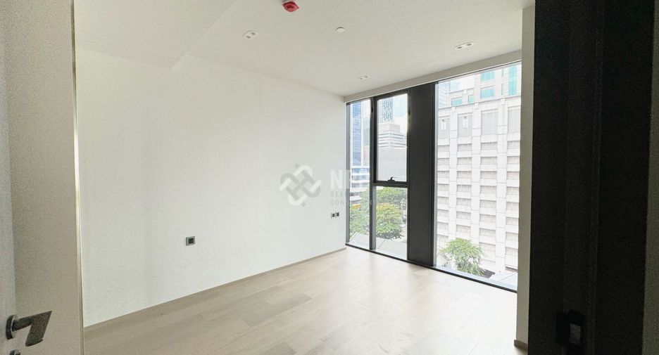 For sale 2 bedrooms condo in Pathum Wan, Bangkok