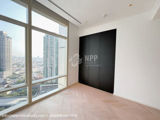Condo en venta de 3 habitaciones en Bang Kho Laem, Bangkok