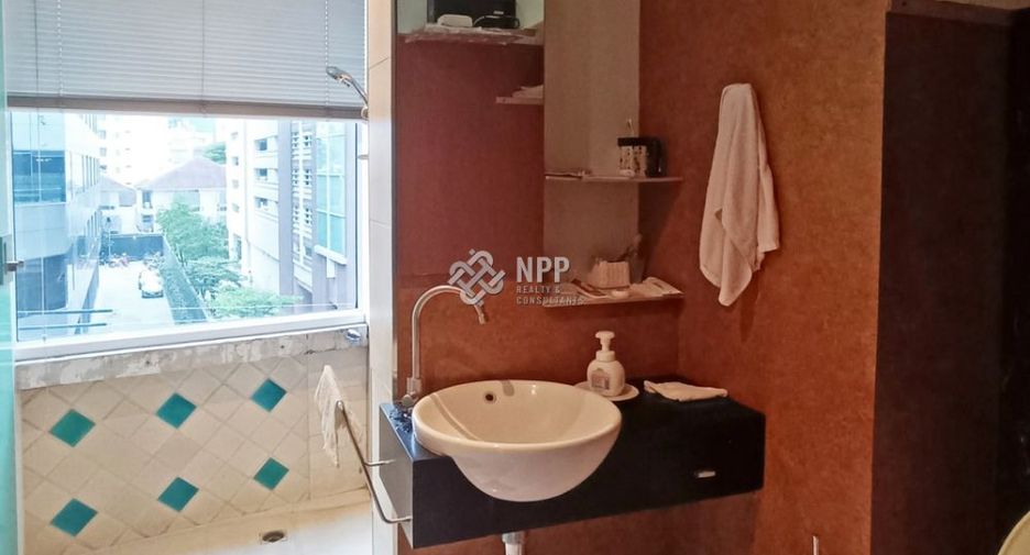 Wohnung zum Kauf mit 2 Zimmer in Khlong Toei, Bangkok