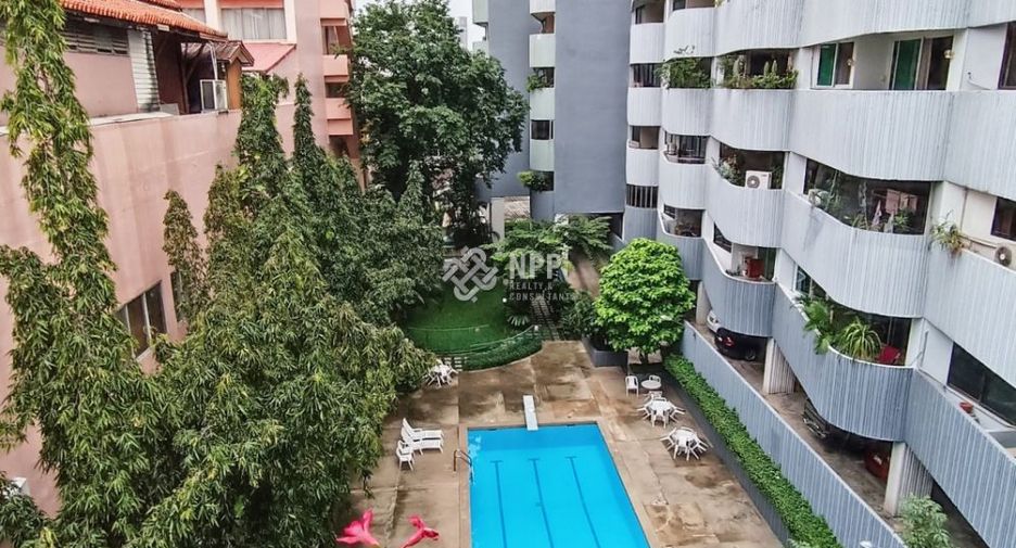 Wohnung zum Kauf mit 2 Zimmer in Khlong Toei, Bangkok