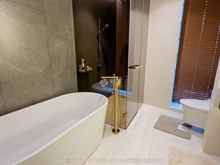 Condo en venta de 4 habitaciones en Khlong Toei, Bangkok