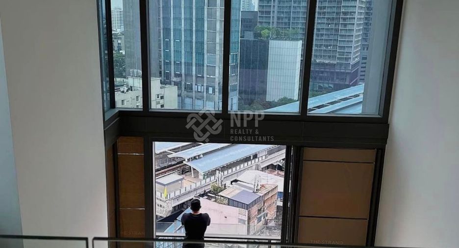For sale 2 bedrooms condo in Khlong Toei, Bangkok
