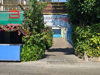 For sale 2 bedrooms townhouse in Lak Si, Bangkok