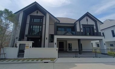 For sale 5 bed house in Bang Phli, Samut Prakan