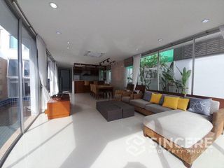 For rent 3 bedrooms villa in Mueang Phuket, Phuket