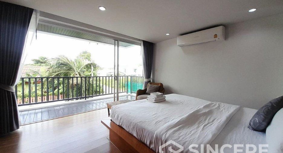 For rent 3 bedrooms villa in Mueang Phuket, Phuket