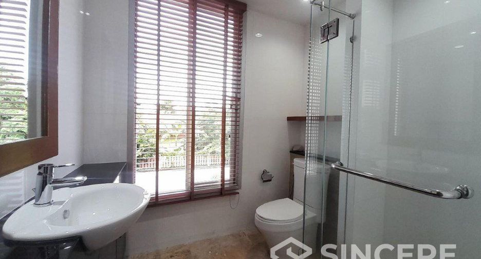 For rent 3 bedrooms villa in Mueang Phuket, Phuket