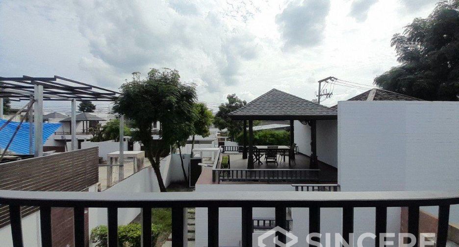 For rent 3 bedrooms villa in Mueang Phuket, Phuket