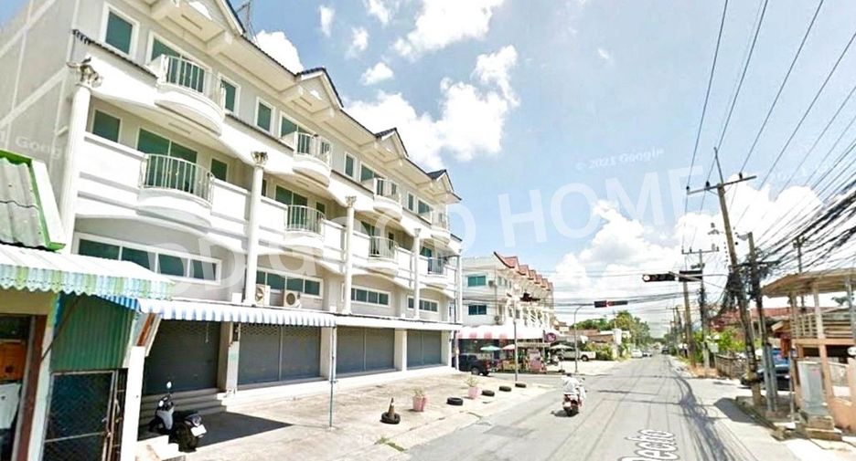 Gewerbefläche zum Kauf mit 1 Zimmer in Mueang Lop Buri, Lopburi