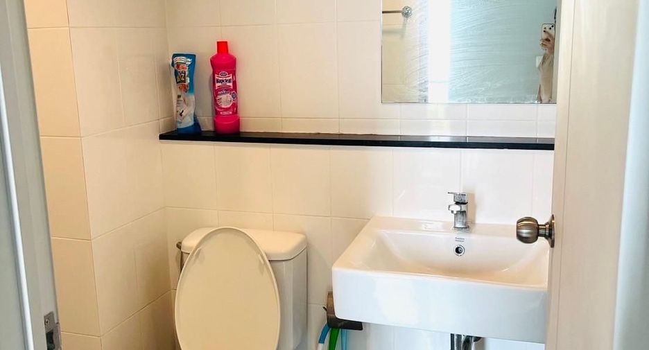 For sale 1 Beds condo in Bang Khun Thian, Bangkok