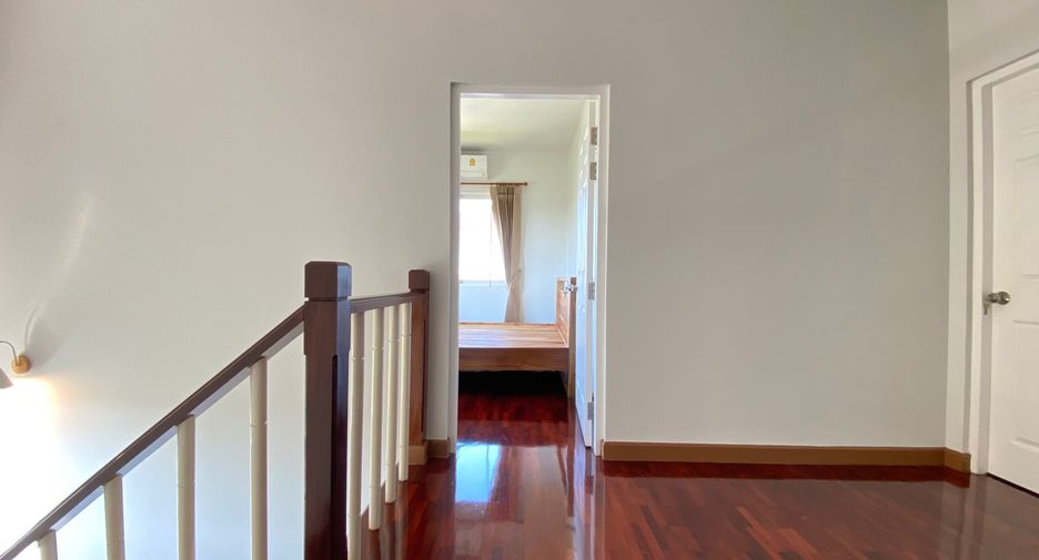 For sale 3 bedrooms house in Doi Saket, Chiang Mai