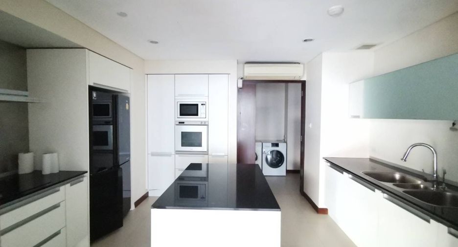 For sale 4 bedrooms condo in Pathum Wan, Bangkok