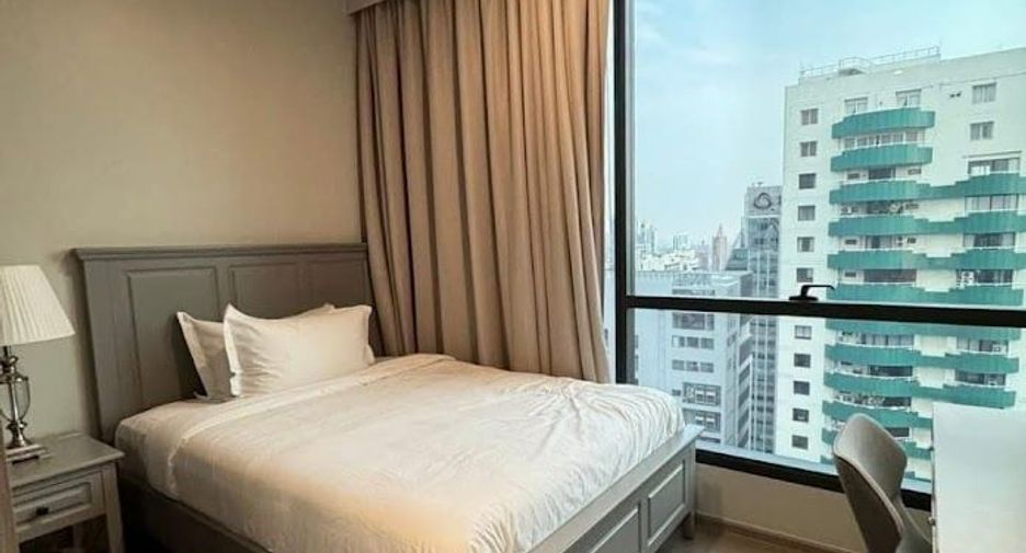À louer 3 chambres condo à Khlong Toei, Bangkok