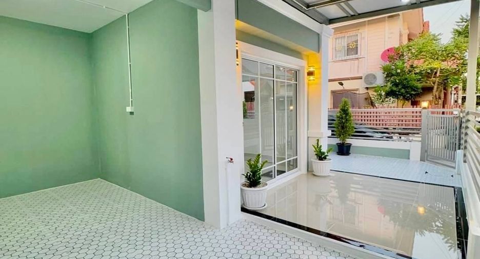 For sale 3 Beds townhouse in Bang Bua Thong, Nonthaburi
