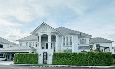 Casa en alquiler y en venta de 5 habitaciones en Lat Krabang, Bangkok