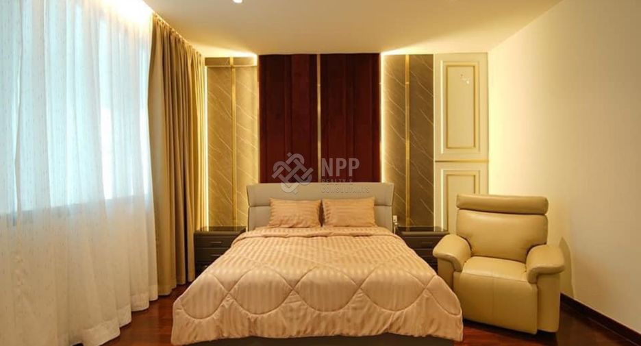 For rent そして for sale 5 ベッドルーム house in Lat Krabang, Bangkok
