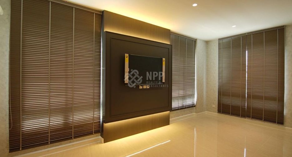 For rent そして for sale 5 ベッドルーム house in Lat Krabang, Bangkok