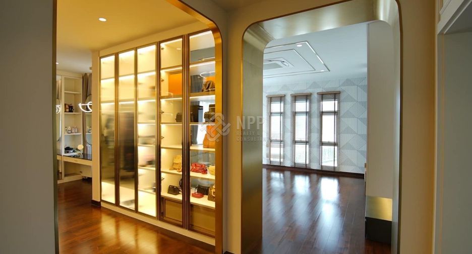 For rent そして for sale 5 ベッドルーム house in Lat Krabang, Bangkok