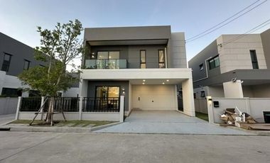 Haus zur Miete mit 4 Zimmer in Bang Phli, Samut Prakan