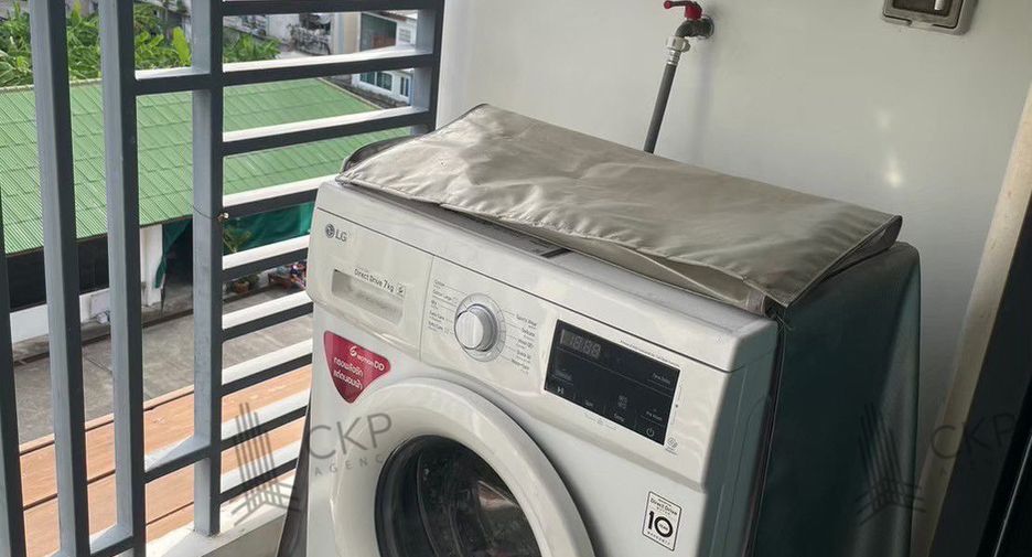 For sale 1 Beds condo in Bang Na, Bangkok