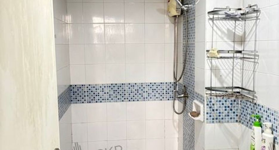 For sale 1 bed condo in Lam Luk Ka, Pathum Thani